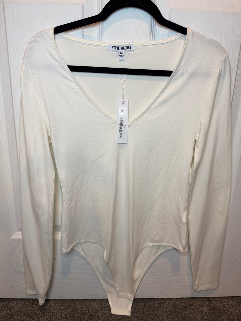 Steve Madden Cream V-Neck Long Sleeve Bodysuit